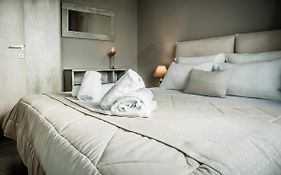 Villa Marelia Apartments